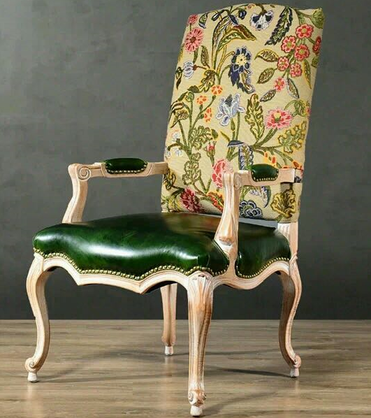 OEM ODM Luxury Wedding High Back Queen Throne Chair Velvet Solid Wood