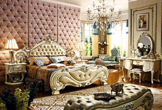 Italy French Antique Royal Luxury European Bedroom Furniture Classic Solid Wood 5PCS